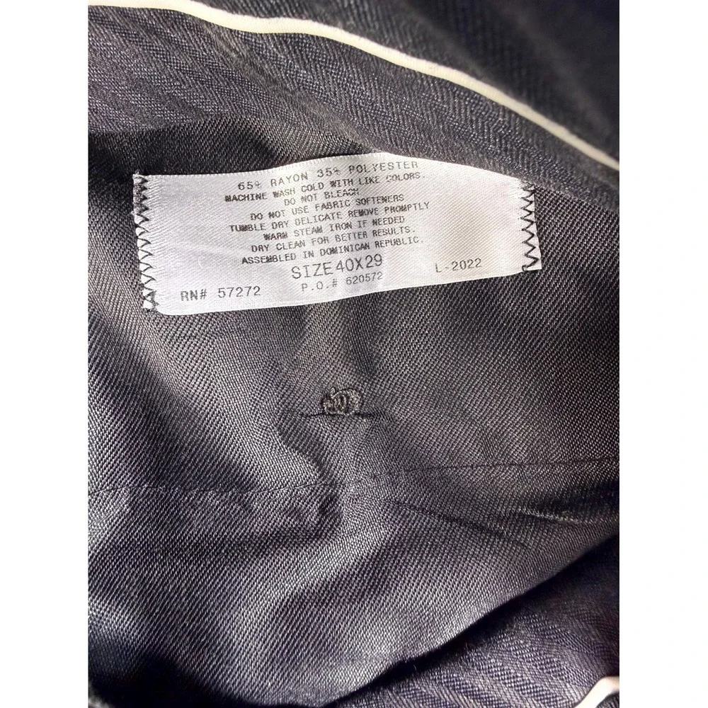 Perry Ellis Portfolio Crop Pants Men 40x29 Gray Pleated Front Classic Cuffed Hem